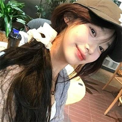 开画少女漫